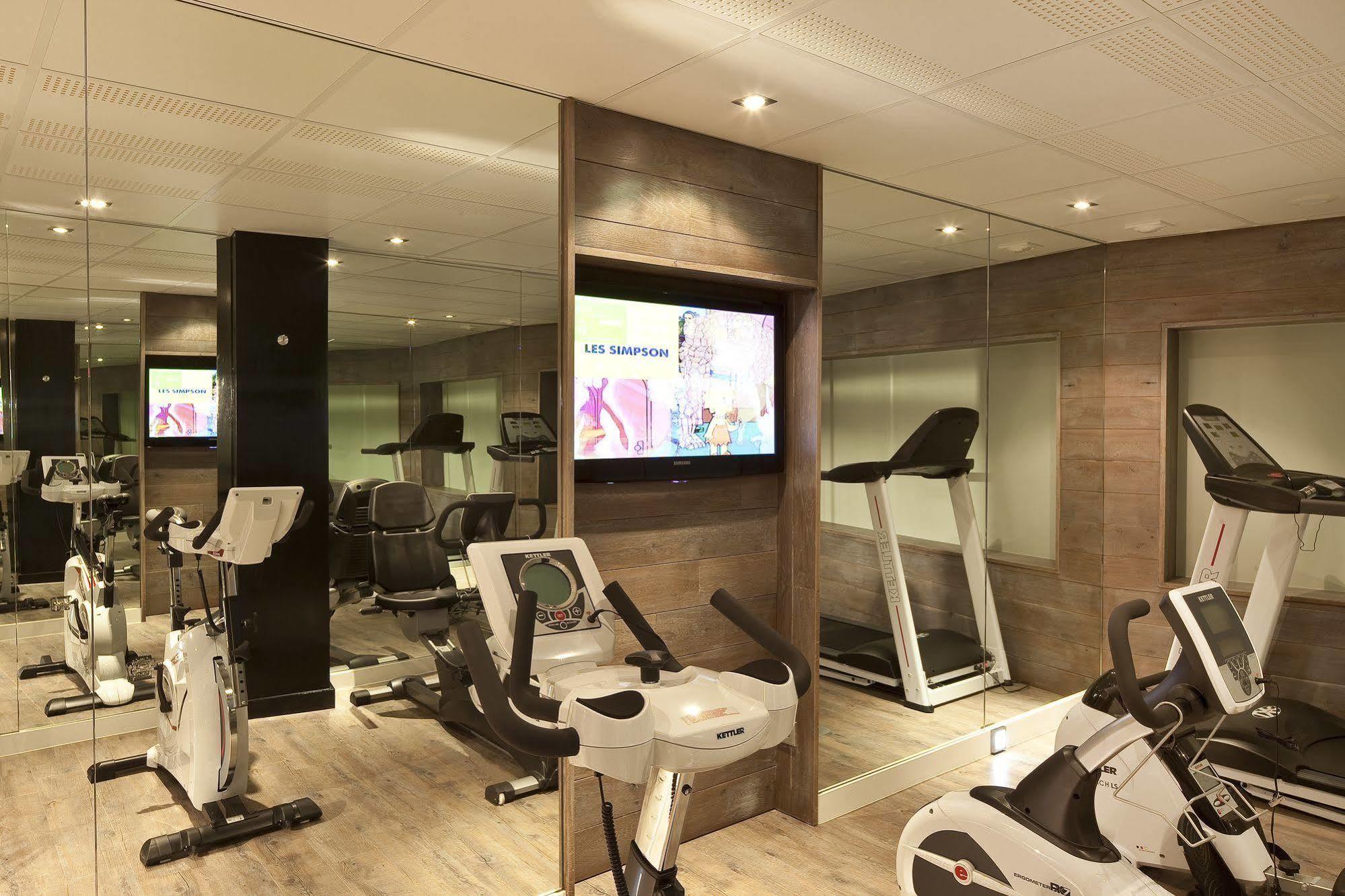 Hotel Le Colombier 4*